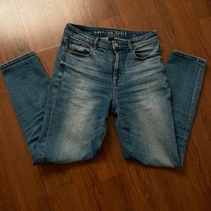 American eagle mom jeans
